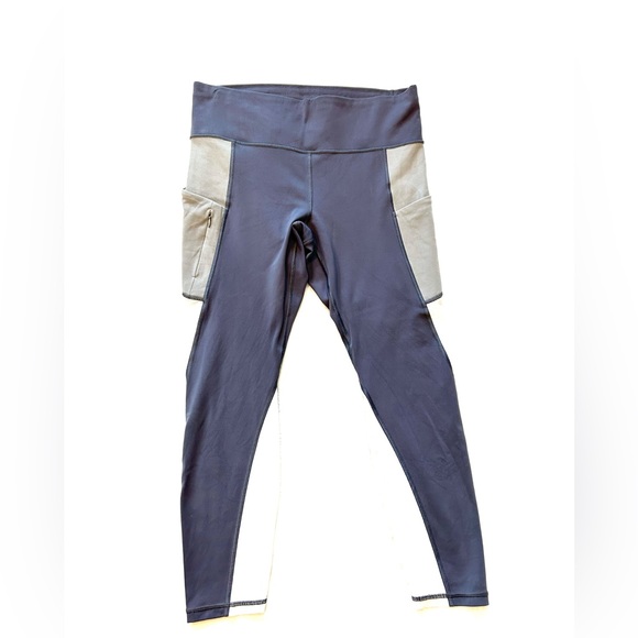 Athleta Colorblock Up For Anything 7/8 tight grey and white leggings - Picture 6 of 11